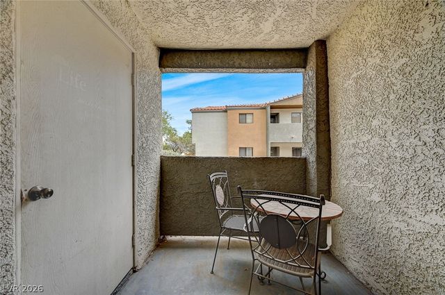 3151 Soaring Gulls Drive 1024, Las Vegas, NV 89128