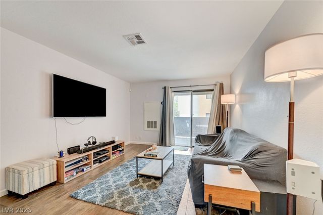 3151 Soaring Gulls Drive 1024, Las Vegas, NV 89128