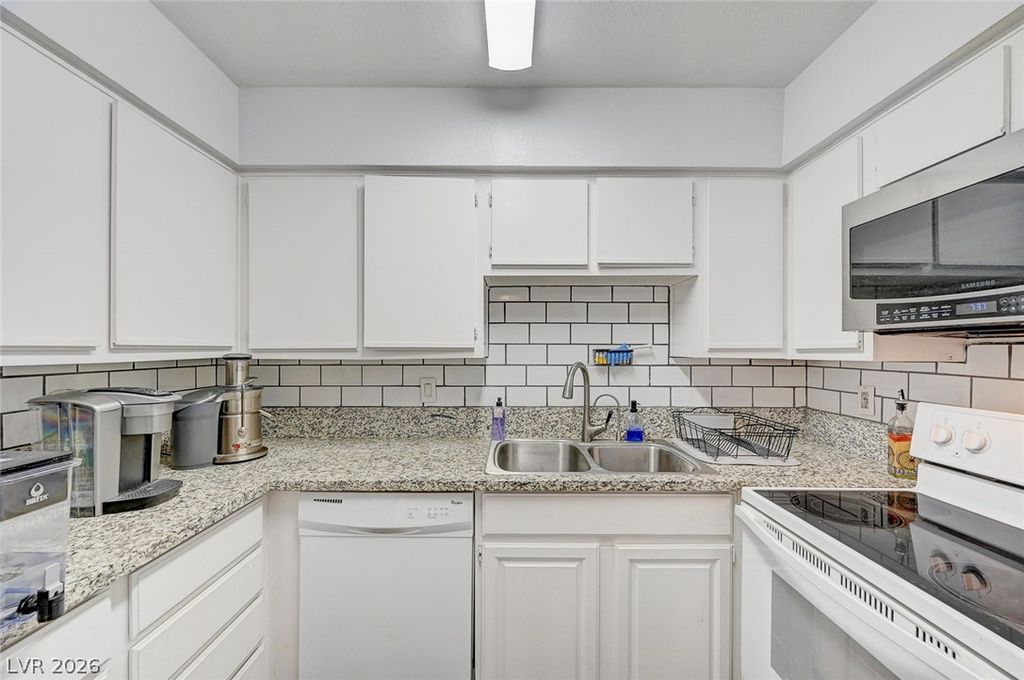 3151 Soaring Gulls Drive 1024, Las Vegas, NV 89128