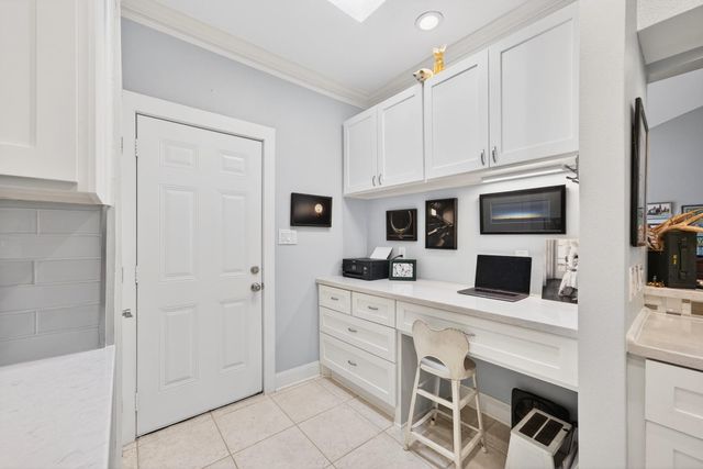815 Bayou River Drive, Houston, TX 77079