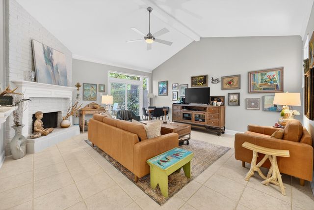 815 Bayou River Drive, Houston, TX 77079