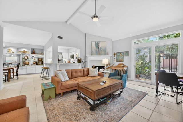 815 Bayou River Drive, Houston, TX 77079