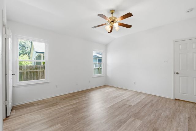 8829 Francia TRL, Austin, TX 78748