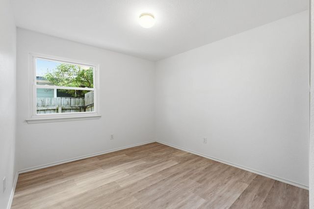 8829 Francia TRL, Austin, TX 78748