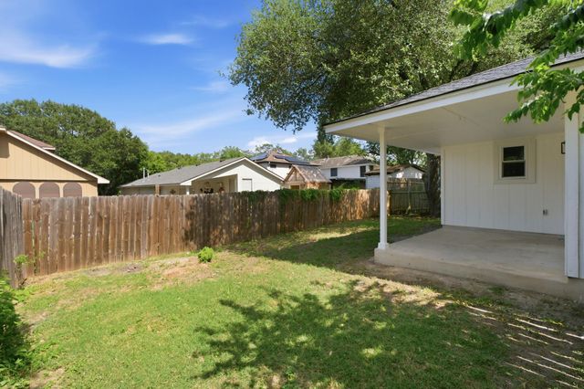 8829 Francia TRL, Austin, TX 78748