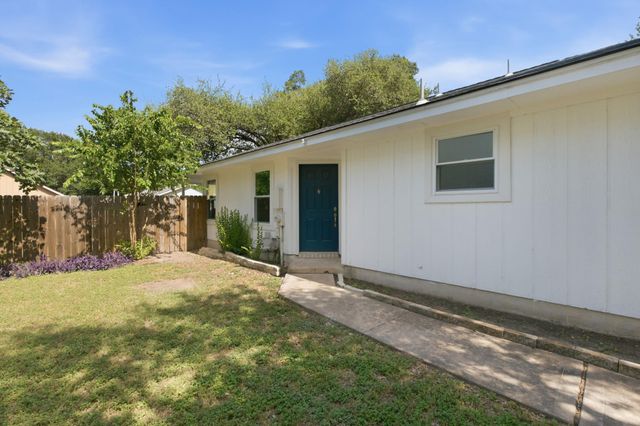 8829 Francia TRL, Austin, TX 78748