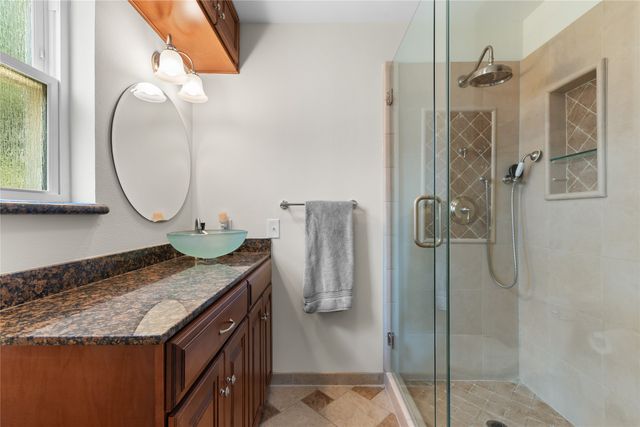 2530 Springhill Drive, Dallas, TX 75228