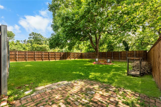 2530 Springhill Drive, Dallas, TX 75228