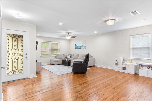 2530 Springhill Drive, Dallas, TX 75228