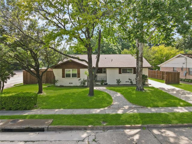 2530 Springhill Drive, Dallas, TX 75228
