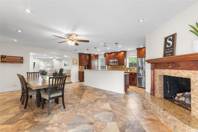 2530 Springhill Drive, Dallas, TX 75228