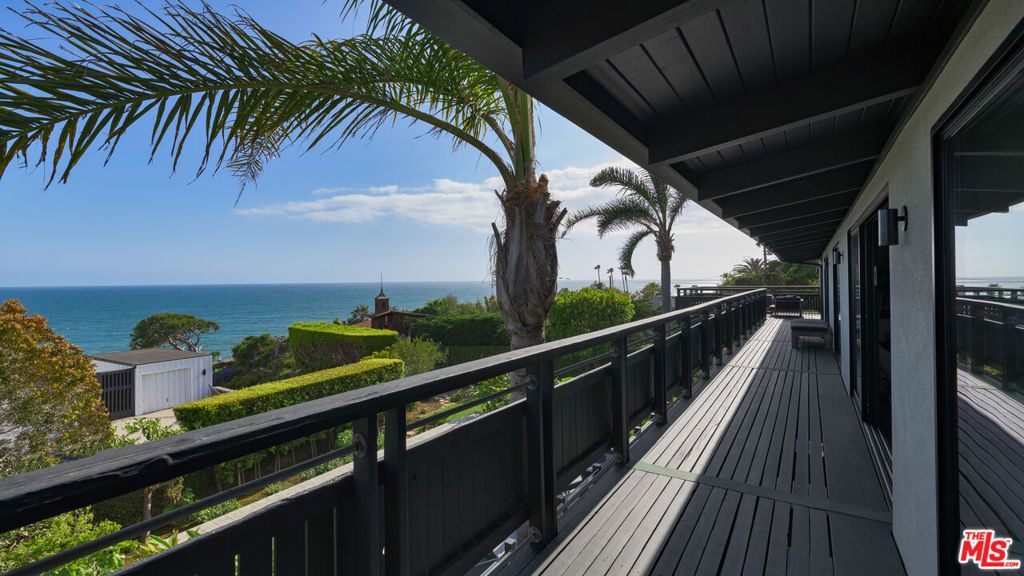 Image 38 of property listing at 31970 Pacific Coast Highway, Malibu, CA 90265