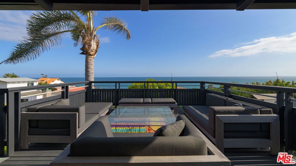 Image 40 of property listing at 31970 Pacific Coast Highway, Malibu, CA 90265