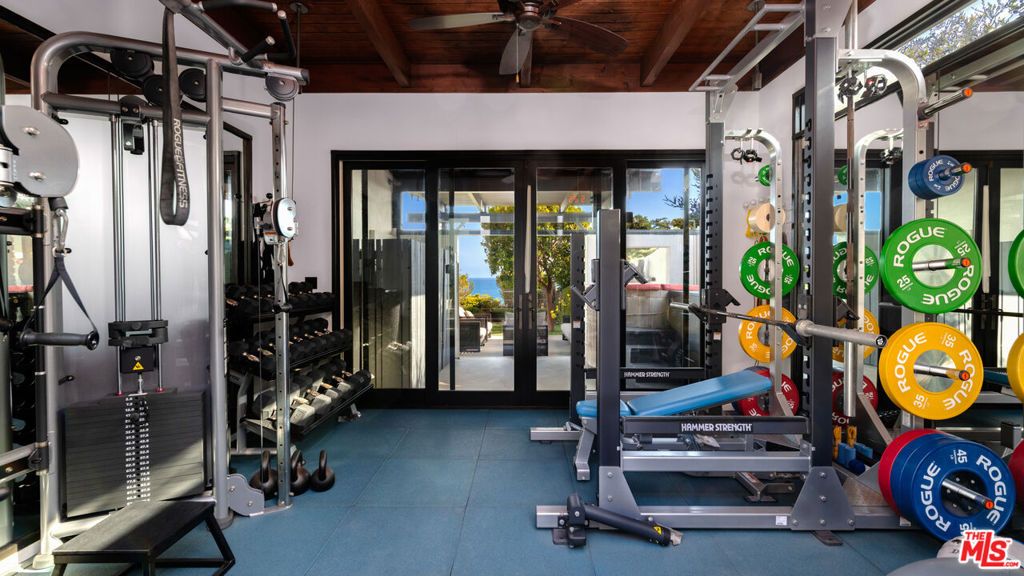 Image 43 of property listing at 31970 Pacific Coast Highway, Malibu, CA 90265