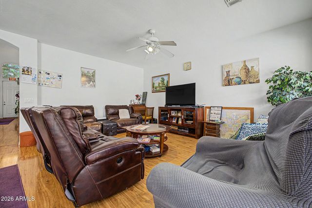 7601 W STATE Avenue, Glendale, AZ 85303