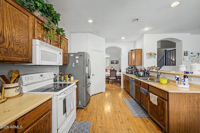 7601 W STATE Avenue, Glendale, AZ 85303