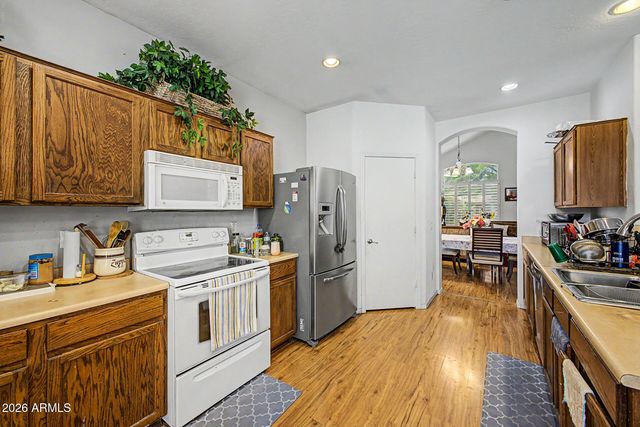 7601 W STATE Avenue, Glendale, AZ 85303