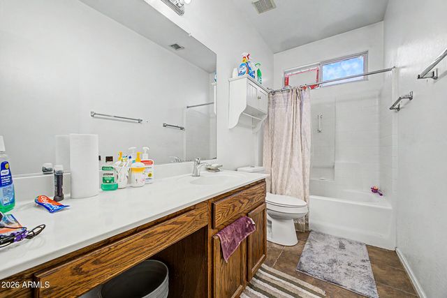 7601 W STATE Avenue, Glendale, AZ 85303
