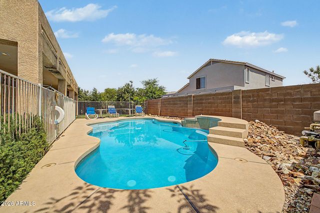7601 W STATE Avenue, Glendale, AZ 85303