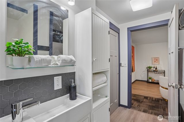 2002 211th Place SW, Lynnwood, WA 98036