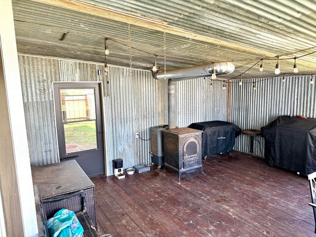 2024 County Rd 505, Brownfield, TX 79316