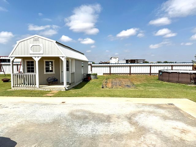 2024 County Rd 505, Brownfield, TX 79316
