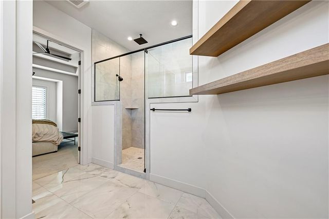 17021 Magnolia Street, Overland Park, KS 66221