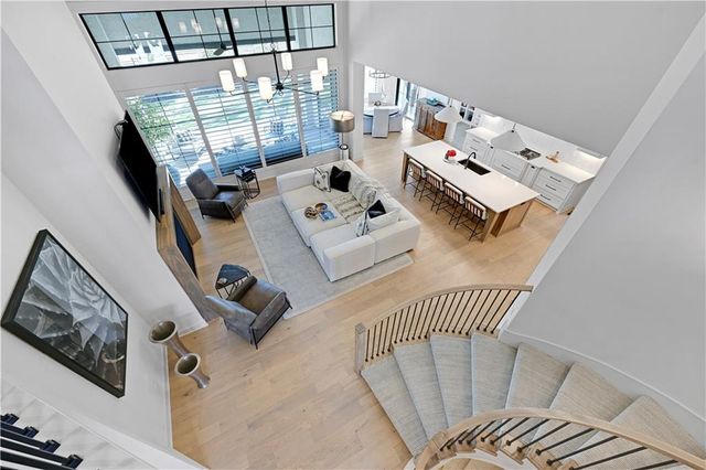 17021 Magnolia Street, Overland Park, KS 66221