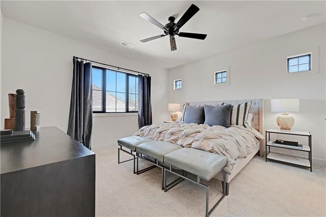 17021 Magnolia Street, Overland Park, KS 66221