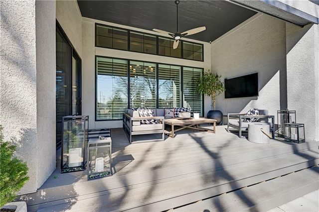 17021 Magnolia Street, Overland Park, KS 66221