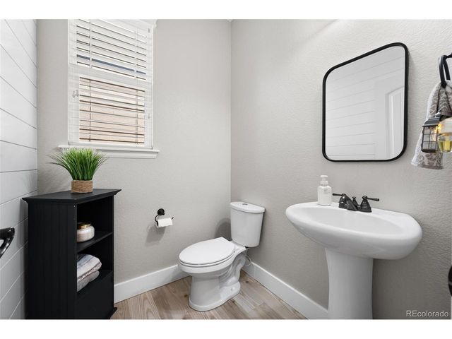61 S High St, Erie, CO 80516