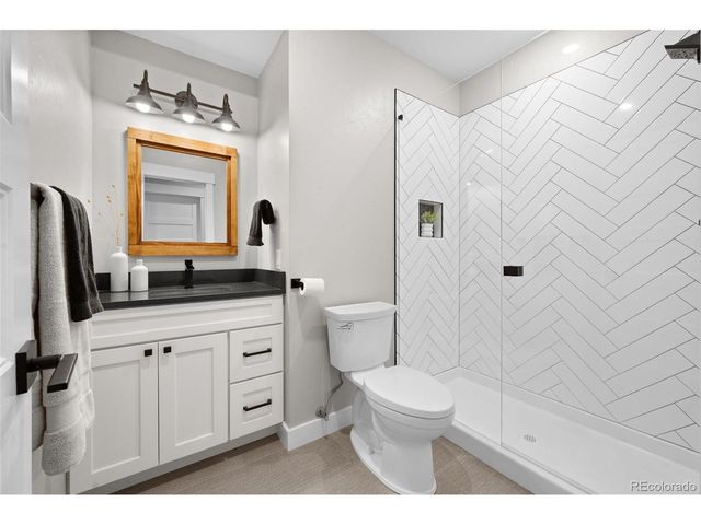 61 S High St, Erie, CO 80516