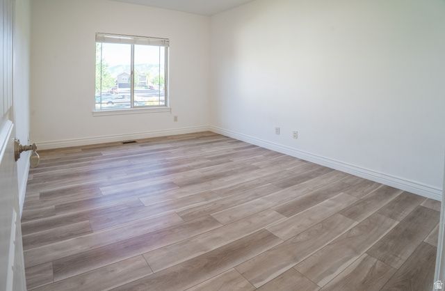913 S COYOTE CV, Lehi, UT 84043