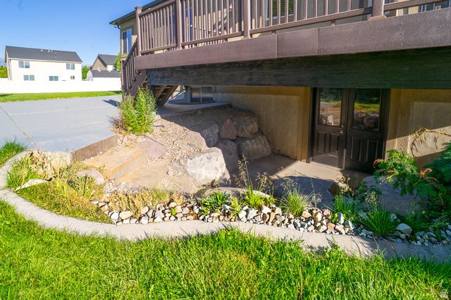 913 S COYOTE CV, Lehi, UT 84043