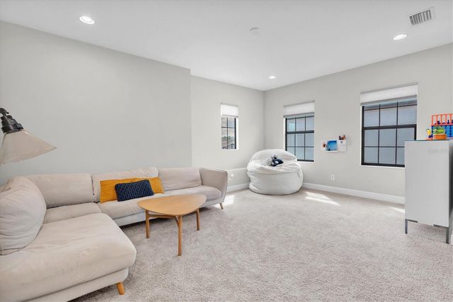 12197 BROKEN OAK LANE, Odessa, FL 33556