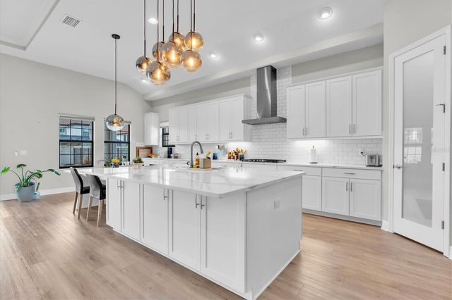 12197 BROKEN OAK LANE, Odessa, FL 33556