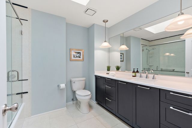 8239 W 138th Street, Orland Park, IL 60462