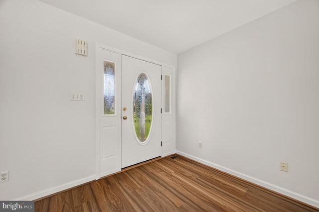 39 GROUSE KNOLL LN, Summit Point, WV 25446
