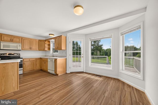 39 GROUSE KNOLL LN, Summit Point, WV 25446