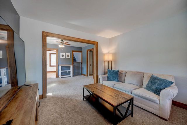 233 S 73rd STREET, Milwaukee, WI 53214