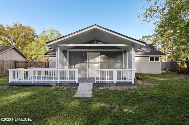 11213 CLOVERHILL Circle W, Jacksonville, FL 32257