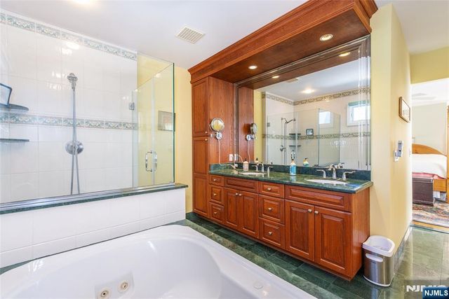 275 Springfield Avenue, Hasbrouck Heights, NJ 07604