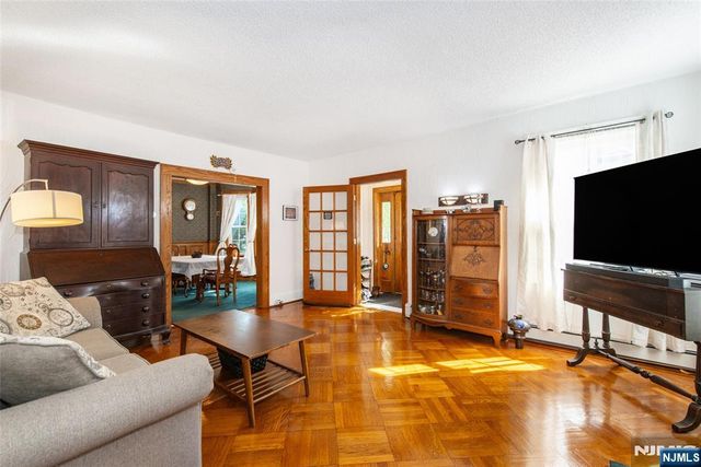 275 Springfield Avenue, Hasbrouck Heights, NJ 07604