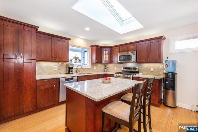 275 Springfield Avenue, Hasbrouck Heights, NJ 07604