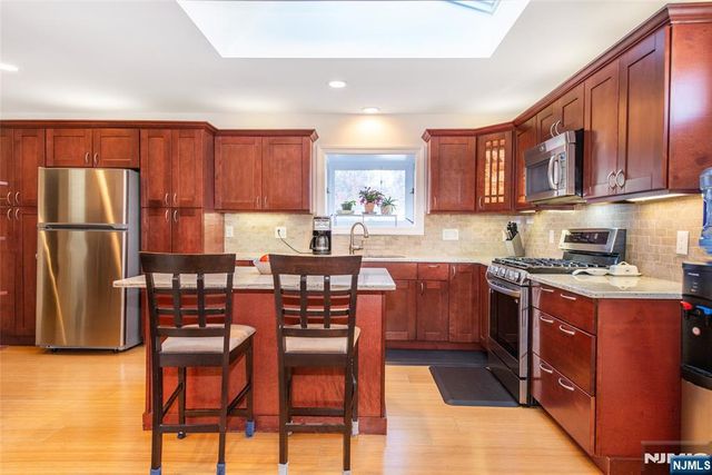 275 Springfield Avenue, Hasbrouck Heights, NJ 07604