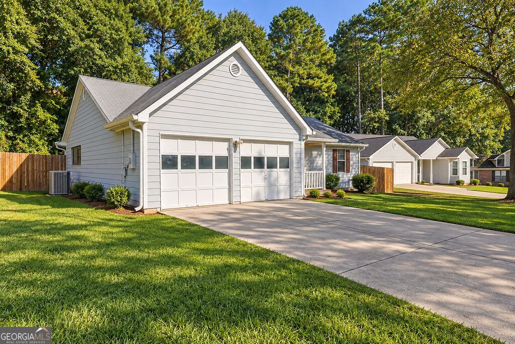 10436 Tara Pointe Drive, Jonesboro, GA 30238 — photo 2