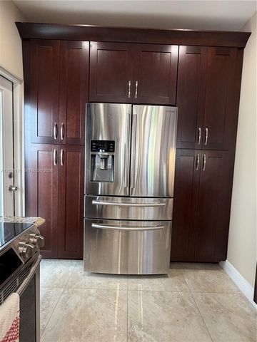 21719 Cromwell Circle, Boca Raton, FL 33486