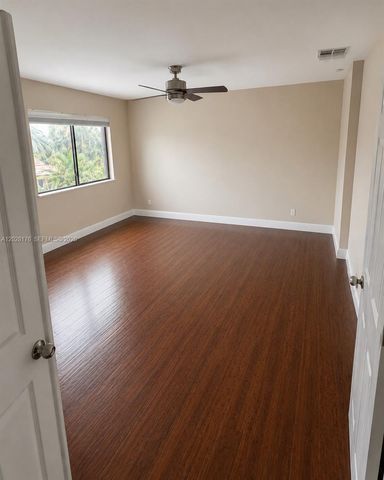 21719 Cromwell Circle, Boca Raton, FL 33486