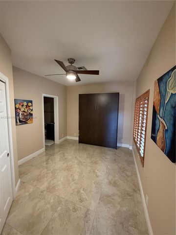 21719 Cromwell Circle, Boca Raton, FL 33486