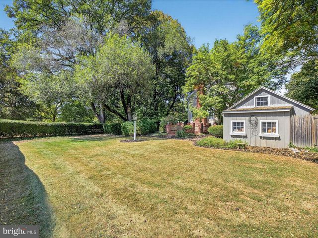 265 N OLD STONEHOUSE RD, Carlisle, PA 17015